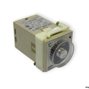 omron-E5C2-R20L-D-temperature-controller-(used)