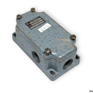 Schmersal T2VH 016 Limit Switch