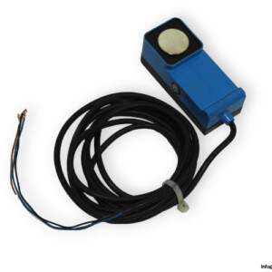 nippon-USS-I05A-NOP2-ultrasonic-sensor-used