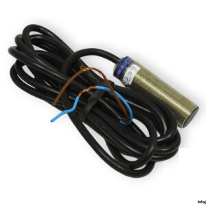 telemecanique-XS1-M18MB230-inductive-sensor-new