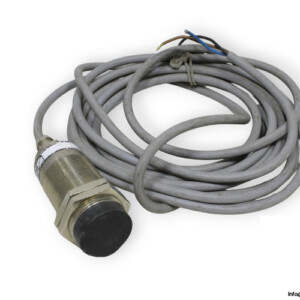 balluff-BES-516-354-A0-X-05-inductive-proximity-sensor-used