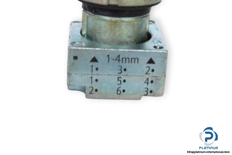 siemens-3SB3500-3PA11-selector-switch-new-3