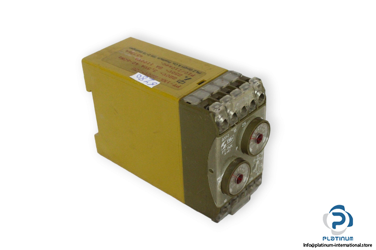 pilz-PT-1NK_220VAC_2U-timer-(Used)