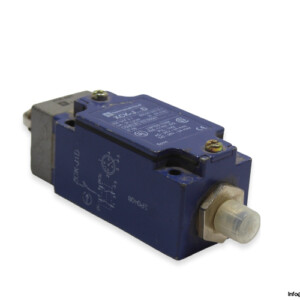 Telemecanique ZCK-J1D Limit Switch