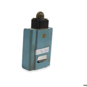 Telemecanique XC1/AB112 Limit Switch