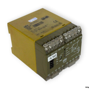 pilz-PNOZ-8-24VDC-safety-relay-(used)