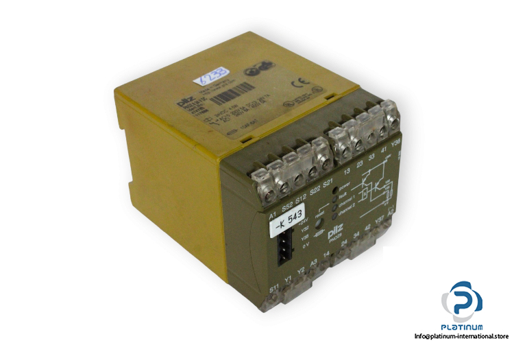 pilz-PNOZ-8-24VDC-safety-relay-(used)