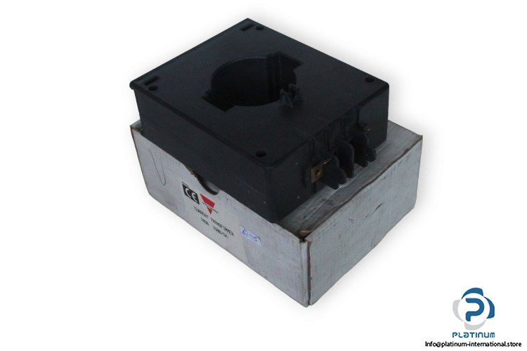 carlo-ganazzi-TAD6-1500_5A-current-transformer-(new)