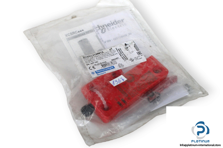 telemecanique-XCSRC31MM12-safety-switch-(new)