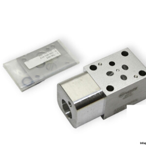 sun-hydraulics-EBA_M-sandwich-plate-2