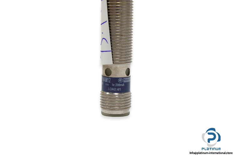 telemecanique-xs512b1nam12-inductive-sensor-3