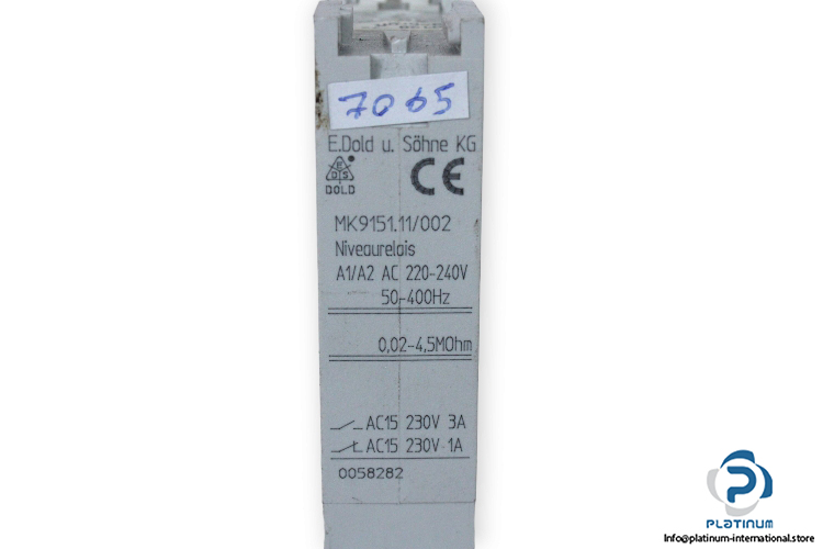 dold-MK9151.11_002-level-sensing-relay-used-4