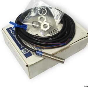 telemecanique-XUA-H0203-photoelectric-sensor-receiver-new