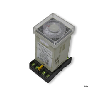 snthc-pth-temperature-humidity-controllerused