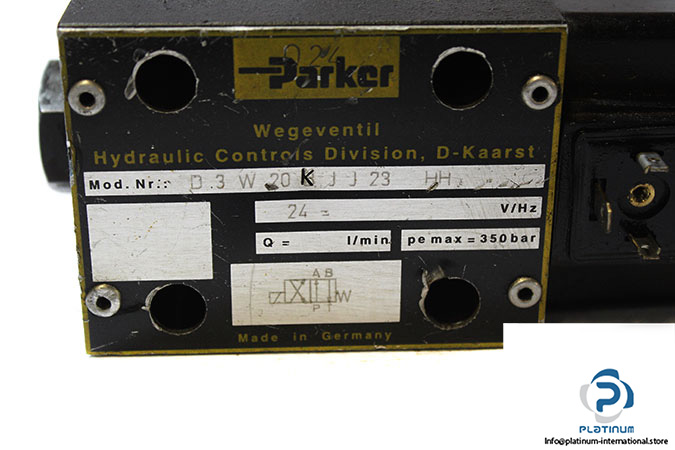 parker-d-3-w-20-k-jj-23-hh-directional-control-valve-1