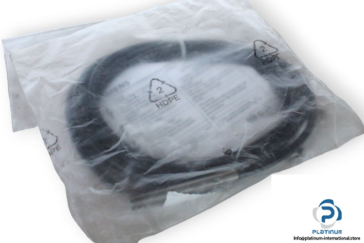 siemens-3RG4011-0AB00-inductive-sensor-new