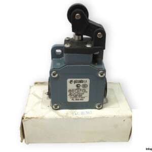 Pizzato FL 502-M2 Position Switch