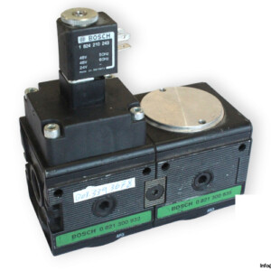 Bosch-0-821-300-932-pressure-regulator-(used)
