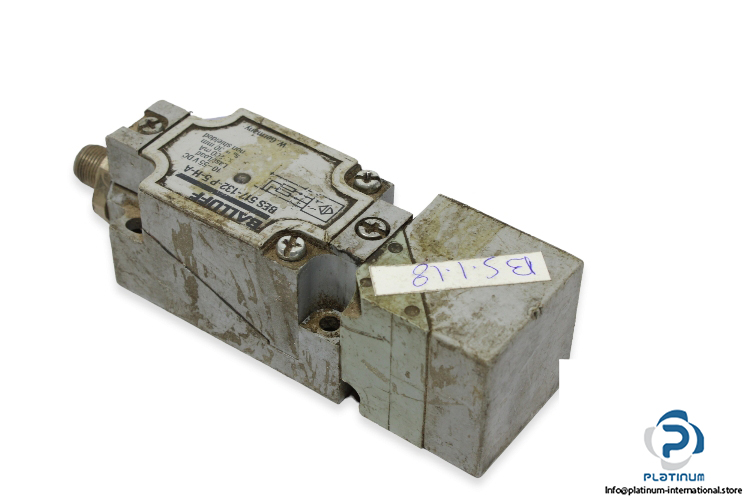 balluff-BES-517-132-P5-H-A-inductive-sensor