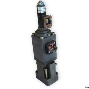 Rexroth-2FRE6B1X_3QR-K54506_010_M37-proportional-flow-control-valve-(used)