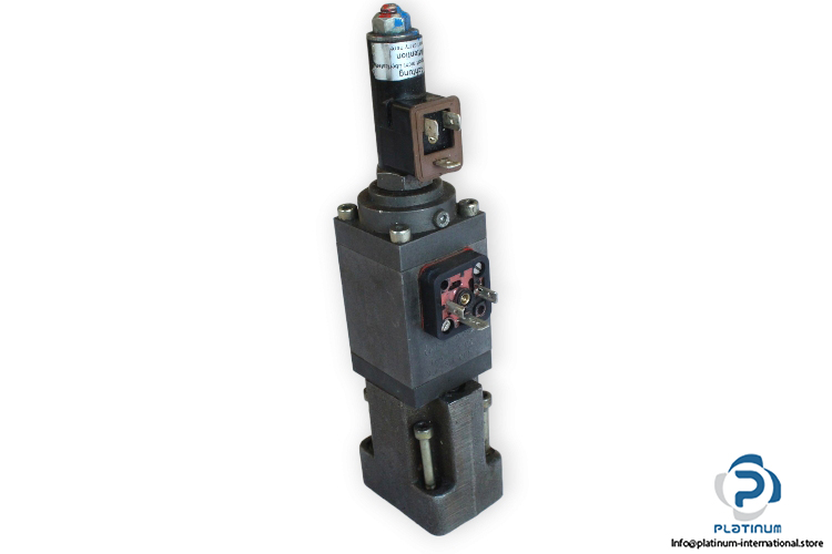 Rexroth-2FRE6B1X_3QR-K54506_010_M37-proportional-flow-control-valve-(used)