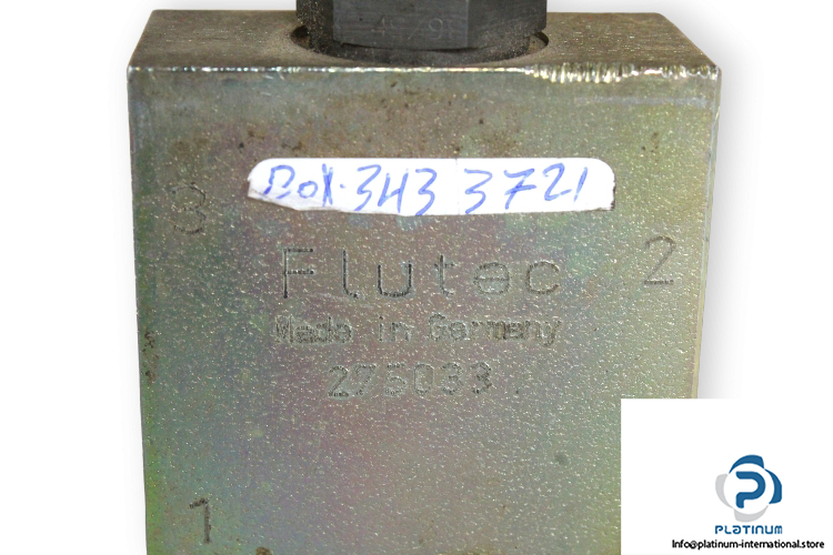 Flutec-275033-inline-connection-housing-(used)-1