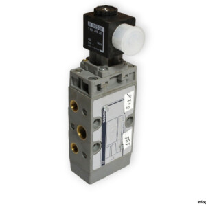 bosch-0-820-001-130-single-solenoid-valve-used
