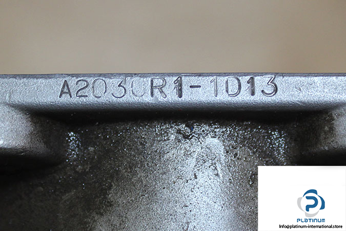poggi-a2030r1-1d13-2-way-right-angle-gearbox-2