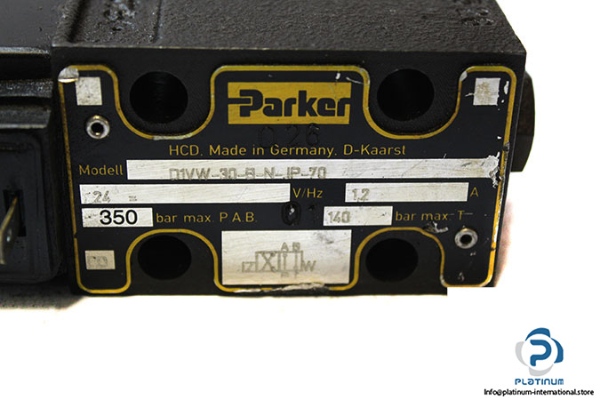 parker-d1vw-30-b-n-jp-70-directional-control-valve-1