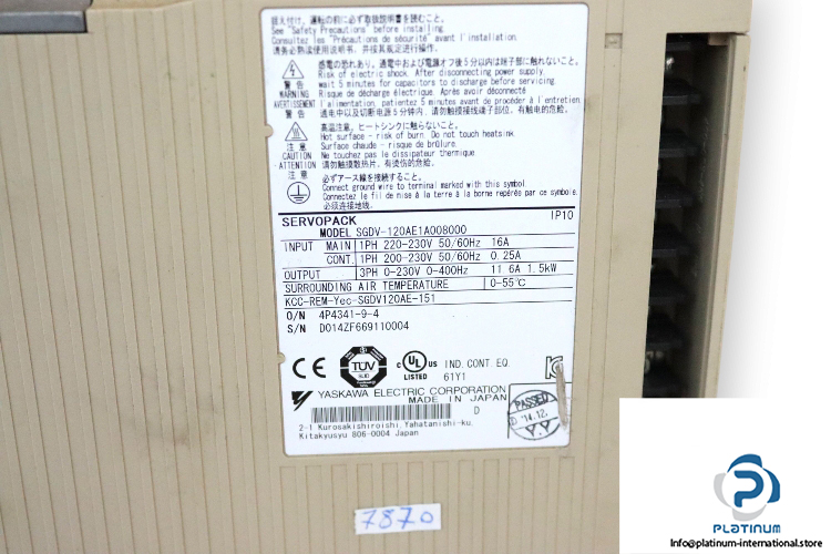 yaskawa-SGDV-120AE1A008000-servo-motor-drive-(used)-3