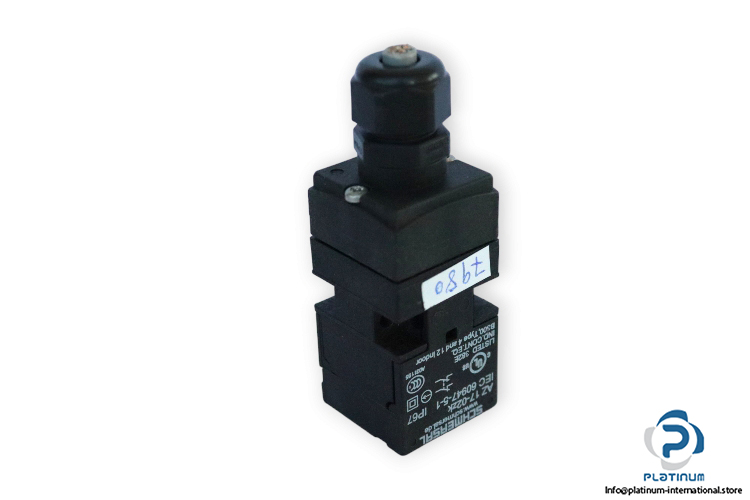 schmersal-AZ-17-02zK-safety-switch-(used)