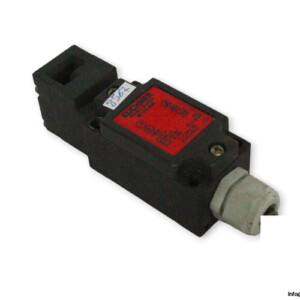 euchner-NZ1VZ-528E-safety-switch-(used)