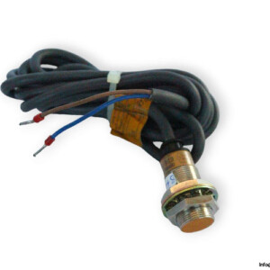 Omron E2E-X5Y1-G Inductive Sensor