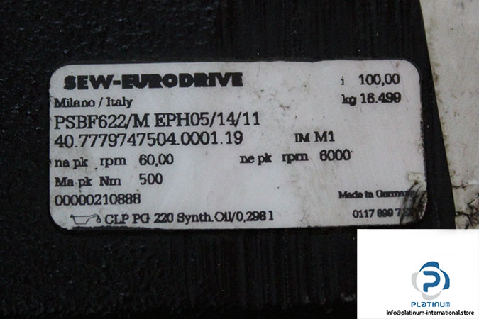 sew-psbf622_m-eph05_14_11-planetary-servo-gear-unit-1