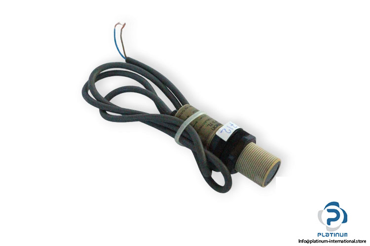 omron-E3F2-7L-photo-electric-sensor-(Used)