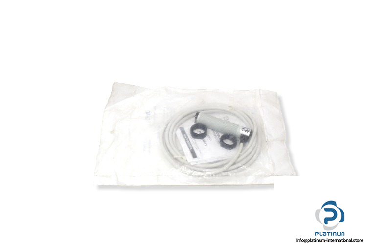 micro-detectors-MSC_00-0C-photoelectric-retro-reflective-sensor