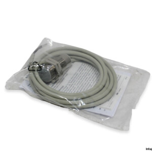 baumer-18I9524-magnetic-angle-sensors-1