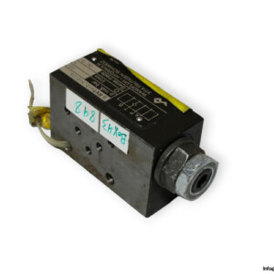 Wandfluh BRVT4/7.5-S725 Flow Control Valve