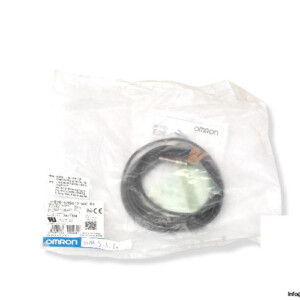 Omron E2E-S05S12-WC-B1 Inductive Proximity Sensor