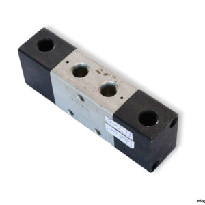 Cpa-321-CC-pneumatic-valve-(used)