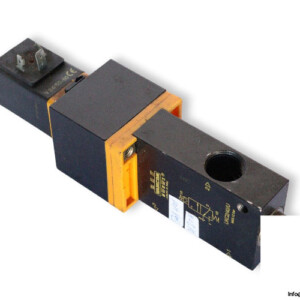 Waircom-UKC2_40_U-air-pilot-valve-(used)