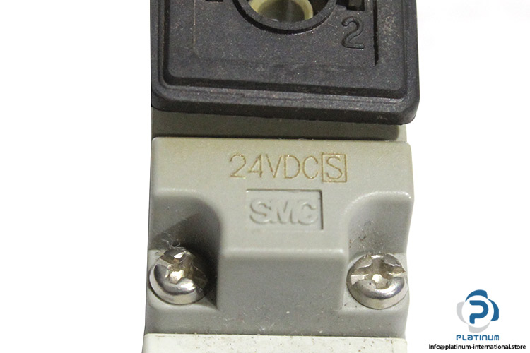 Smc-VQZ21351BR-5YOS1-double-solenoid-valve