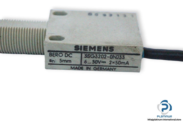 siemens-3SG3202-0NJ33-inductive-sensor-used-3