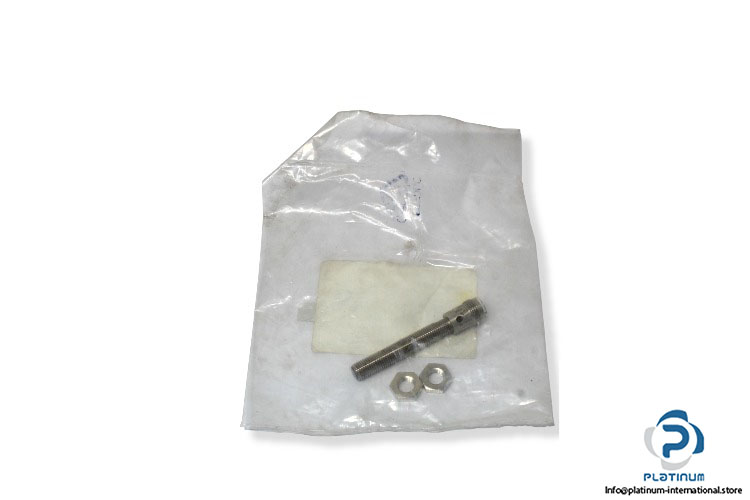 omron-E2A-S08LS02-M1-B2-inductive-proximity-sensor