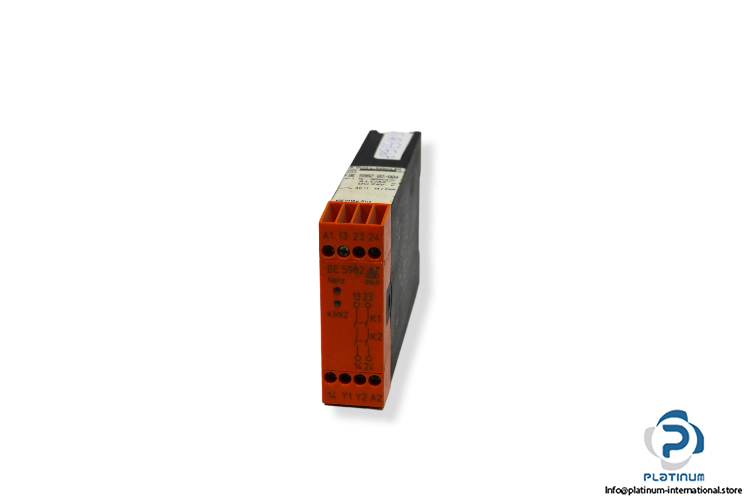dold-BE-5982.02_004-emergency-stop-module