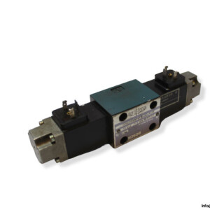 bosch-0-810-090-101-directional-control-valve