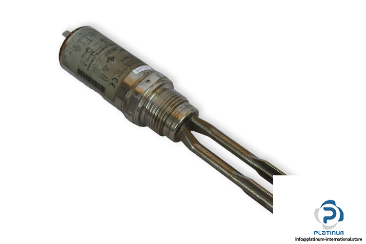 endress-hauser-FTL-260-0010-vibration-limit-switch-used