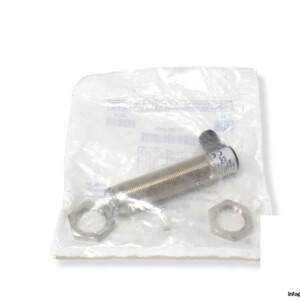 micro-detectors-SAP_0P-1K-polarized-photoelectric-sensor
