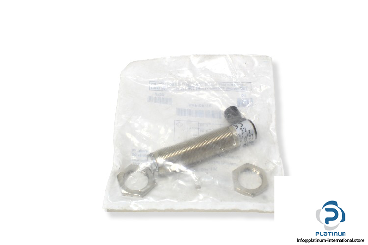 micro-detectors-SAP_0P-1K-polarized-photoelectric-sensor