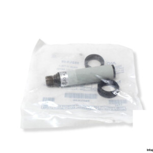 micro-detectors-SS2_LN-0E-diffuse-reflective-sensor